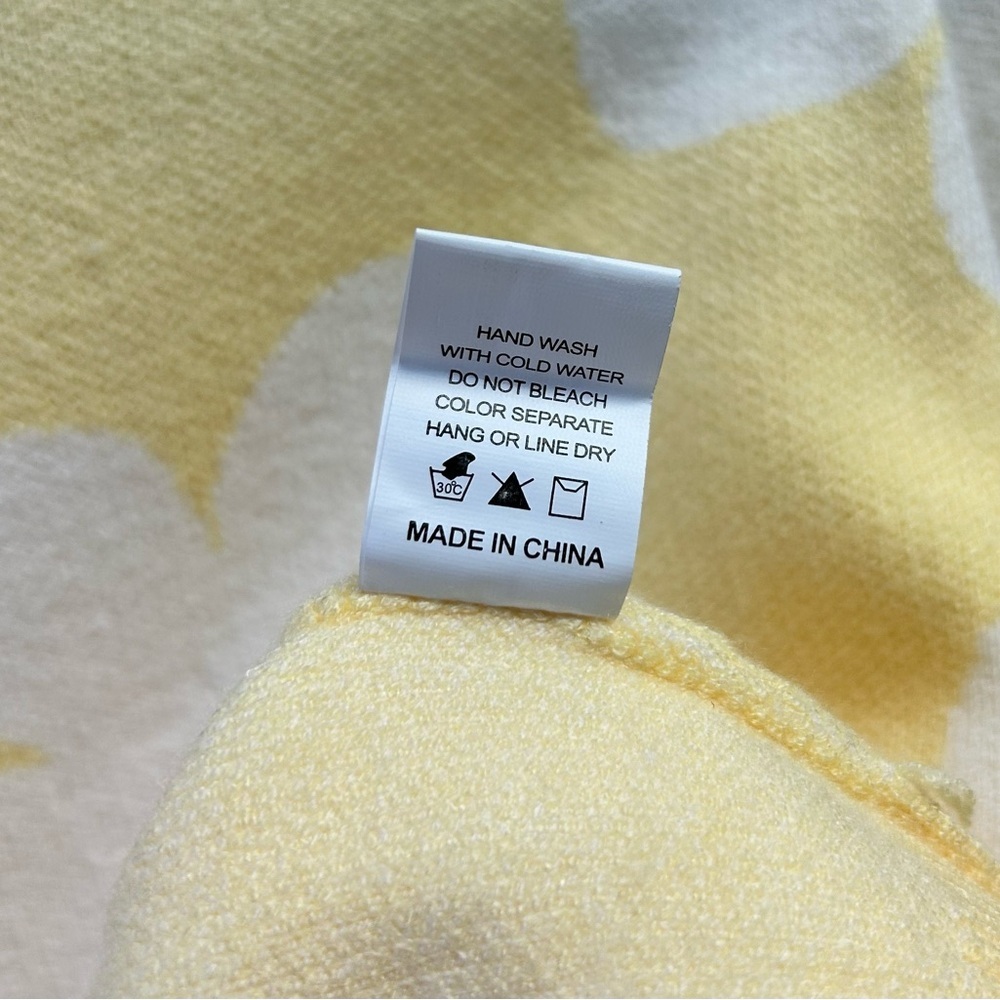 Luna Ivy Light Yellow Floral Sweater - Picture 5 of 5